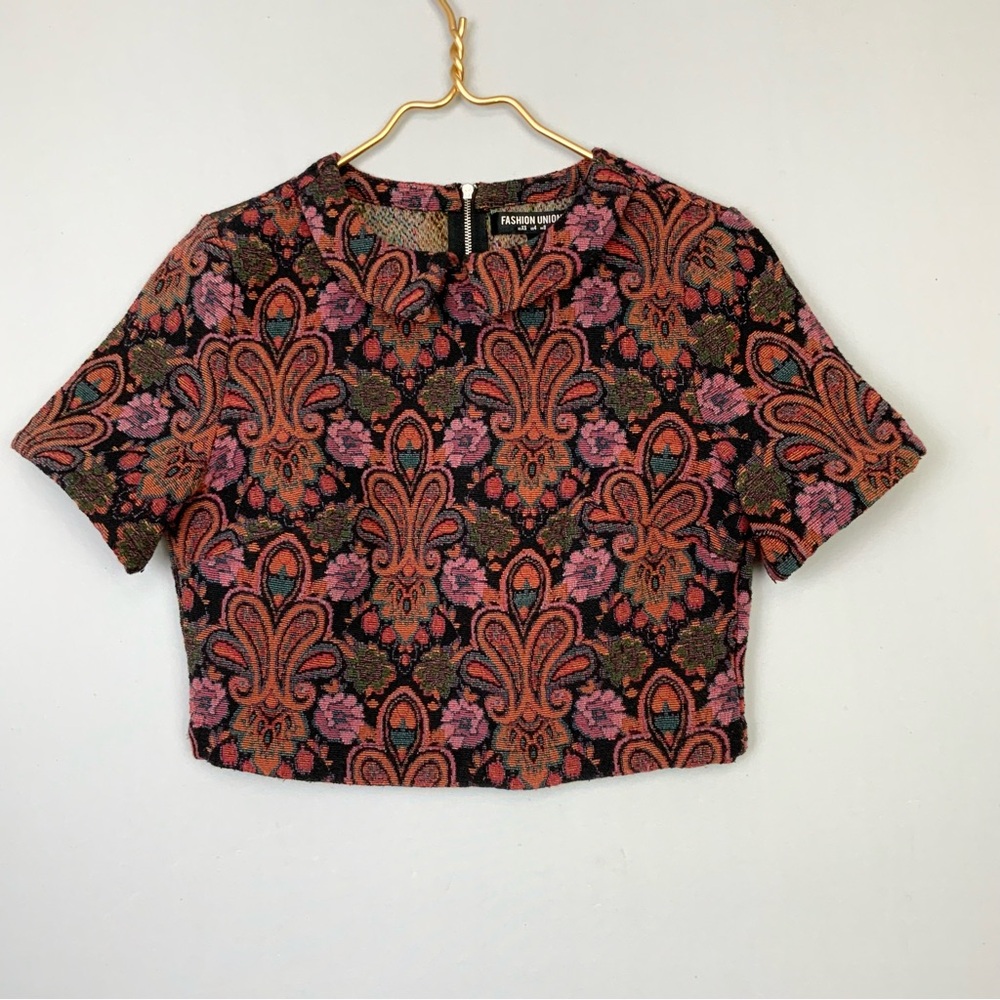 Fashion Union Sz XS Floral Tapestry Collared Crop Top Blouse Back Zip Boxy Twee